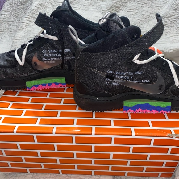 Air Force 1 Mid Off-White Black - Picture 2 of 6